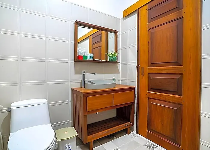 Hotel Bakong 4*